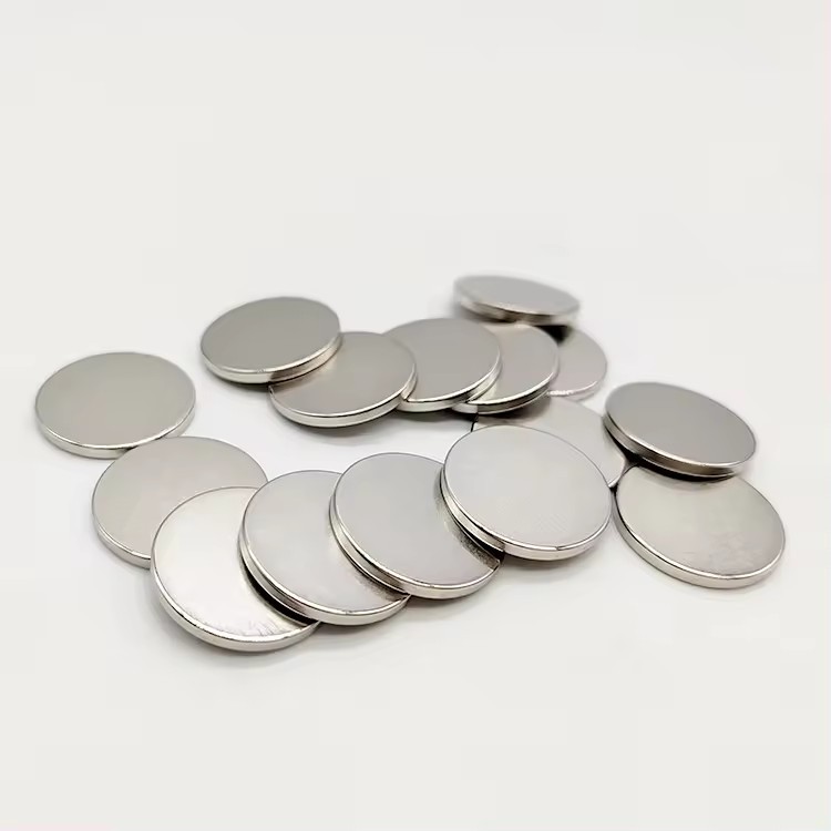 Low price china manufacturer good quality NdFeb magnet disc n42 neodymium magnet